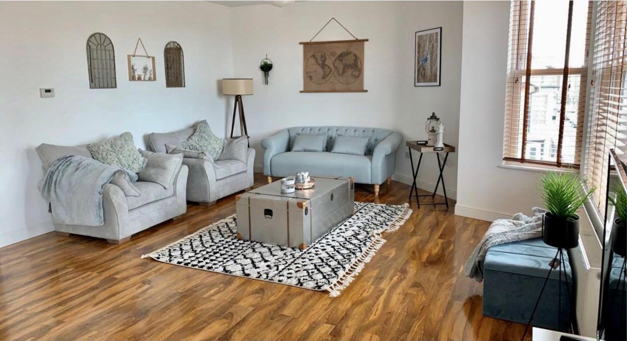 Penthouse, 2 Bedroom Apartment 大雅茅斯 外观 照片